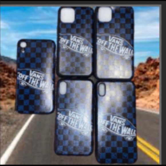 >💟FREE WITH $140. PURCHASE OR $21 iPHONE CASE THICK SHOE LIKE VANS BRAND NEW - Picture 11 of 13